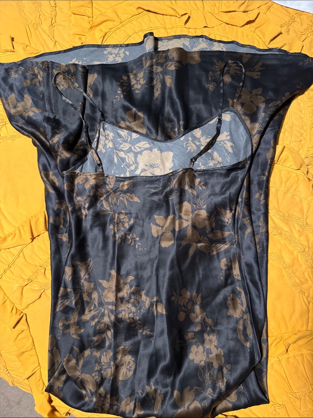 Reformation slip dress - Picture 3 of 3